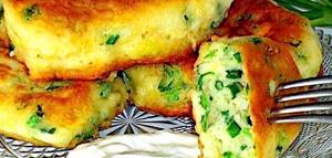 Пирожки с зеленым луком и яйцом на сковороде рецепт с фото