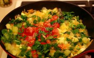 Кабачок тушеный с овощами рецепт с фото