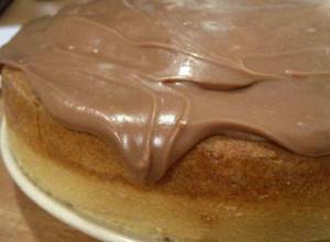 Крем для бисквитного торта рецепт простой