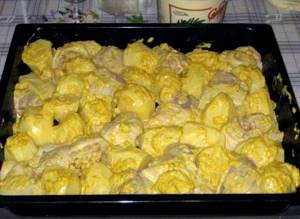 Курица в духовке с картошкой с майонезом рецепт с фото