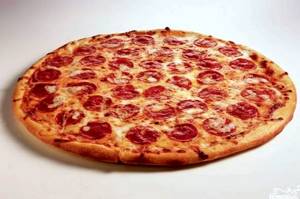 Пицца рецепт с колбасой и сыром помидорами