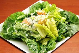 Простой салат цезарь классический рецепт