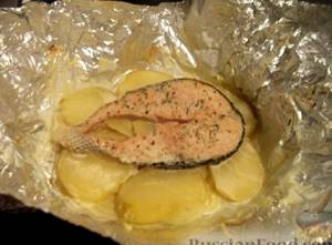 Рецепт красная рыба с картошкой в духовке рецепт с фото