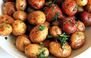 Рецепт молодой картошки запеченной в духовке