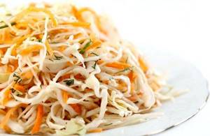 Рецепт салата из свежей капусты и моркови с уксусом и сахаром