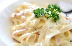 Рецепт спагетти карбонара со сливочным соусом