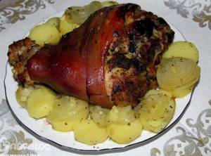 Рулька свиная с картошкой запеченная в духовке в фольге рецепт с фото