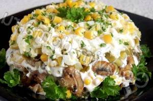 Салат с грибами маринованными рецепт