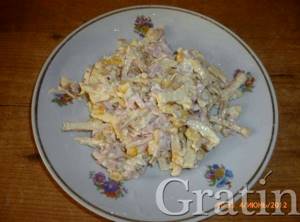 Салат с омлетом и ветчиной рецепт с фото