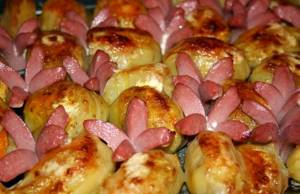 Сосиски с картошкой в духовке рецепт с фото