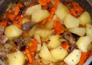 Тушеная картошка с тушенкой в кастрюле рецепт с фото