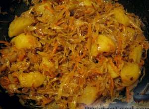Тушёная картошка с капустой и мясом рецепт с фото