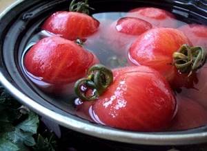 Вкусные малосольные помидоры рецепт быстрого приготовления в кастрюле
